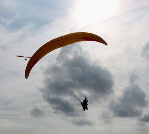 Paragliding 